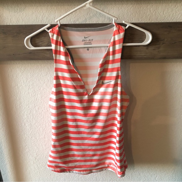 NIKE Women’s Dri-Fit Striped Pure Tennis Tank Coral Size Small EUC - Picture 2 of 6